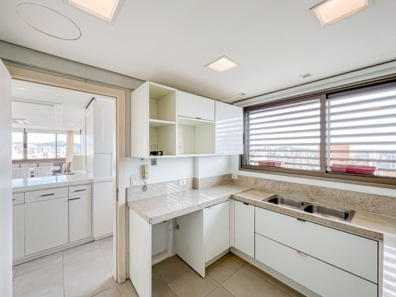 Imagem Apartamento com 3 Quartos à Venda, 120 m² em Petrópolis - Porto Alegre
