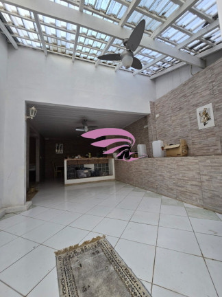 Imagem Casa com 5 Quartos à Venda, 300 m² em São Braz - Curitiba