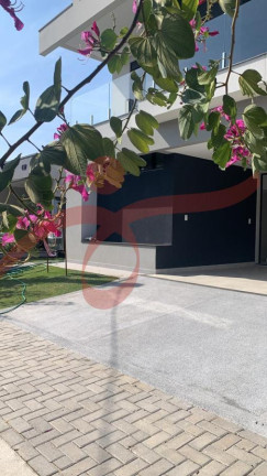 Imagem Casa com 3 Quartos à Venda, 300 m² em Piracangaguá - Taubaté Imagem Casa com 3 Quartos à Venda, 300 m² em Piracangaguá - Taubaté
