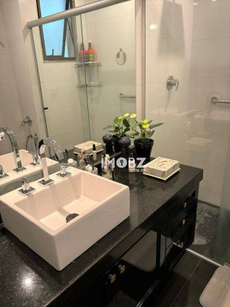 Imagem Imóvel com 4 Quartos à Venda, 130 m² em Vila Suzana - São Paulo