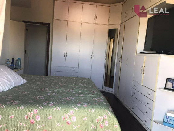 Imagem Casa com 4 Quartos à Venda, 390 m² em Santa Doroteia - Pouso Alegre