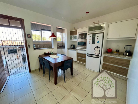 Imagem Casa com 3 Quartos à Venda, 169 m² em Trindade - Florianópolis Imagem Casa com 3 Quartos à Venda, 169 m² em Trindade - Florianópolis