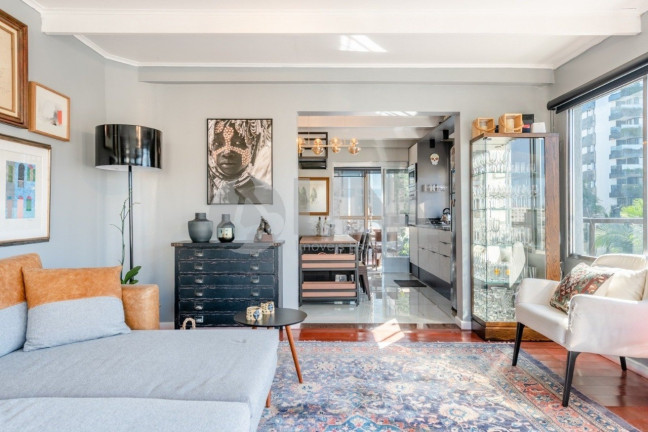 Imagem Imóvel com 4 Quartos à Venda, 231 m² em Moinhos De Vento - Porto Alegre