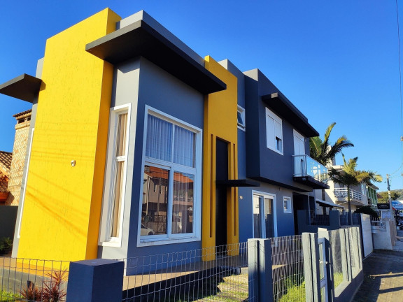 Imagem Imóvel com 2 Quartos à Venda, 130 m² em Centro - Garopaba Imagem Imóvel com 2 Quartos à Venda, 130 m² em Centro - Garopaba