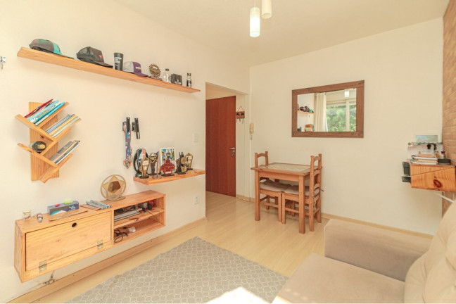 Imagem Apartamento com 1 Quarto à Venda, 35 m² em Cavalhada - Porto Alegre