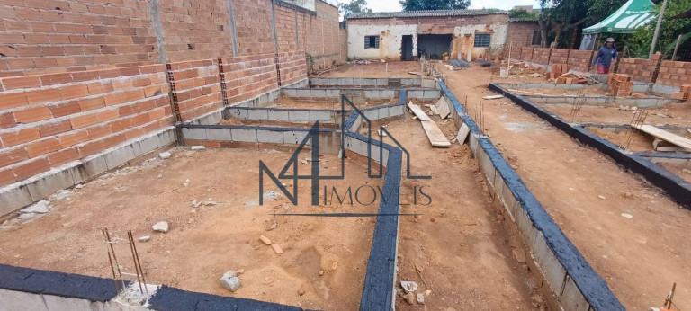 Casa com 3 Quartos à Venda, 270 m² em Independência - Aparecida De Goiânia