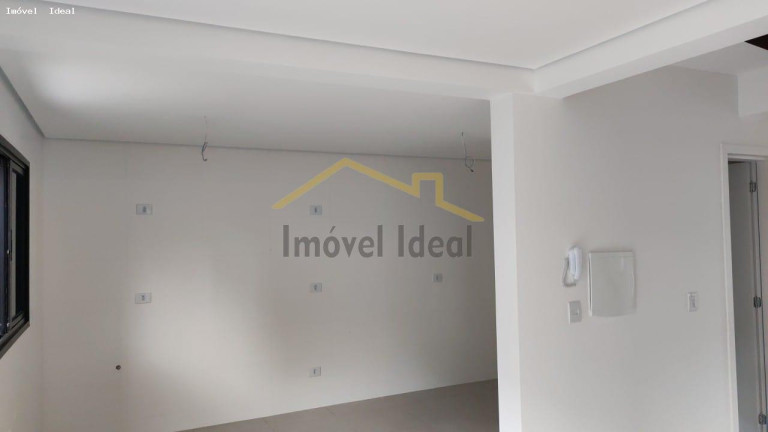 Imagem Casa com 3 Quartos à Venda, 123 m² em Portão - Curitiba Imagem Casa com 3 Quartos à Venda, 123 m² em Portão - Curitiba