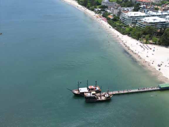 Imagem Sobrado com 2 Quartos para Alugar,  em Canasvieiras - Florianópolis