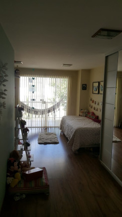 Imagem Casa com 3 Quartos à Venda, em Campo Grande - Rio De Janeiro Imagem Casa com 3 Quartos à Venda, em Campo Grande - Rio De Janeiro
