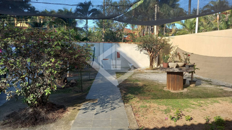Imagem Casa com 4 Quartos à Venda, 220 m² em Guaratiba - Rio De Janeiro Imagem Casa com 4 Quartos à Venda, 220 m² em Guaratiba - Rio De Janeiro