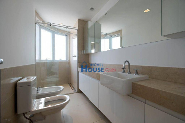 Imagem Apartamento com 3 Quartos à Venda, 273 m² em Itaim - São Paulo