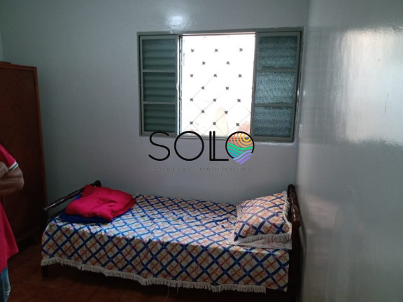 Imagem Casa com 2 Quartos à Venda, 185 m² em Vila Melhado - Araraquara Imagem Casa com 2 Quartos à Venda, 185 m² em Vila Melhado - Araraquara