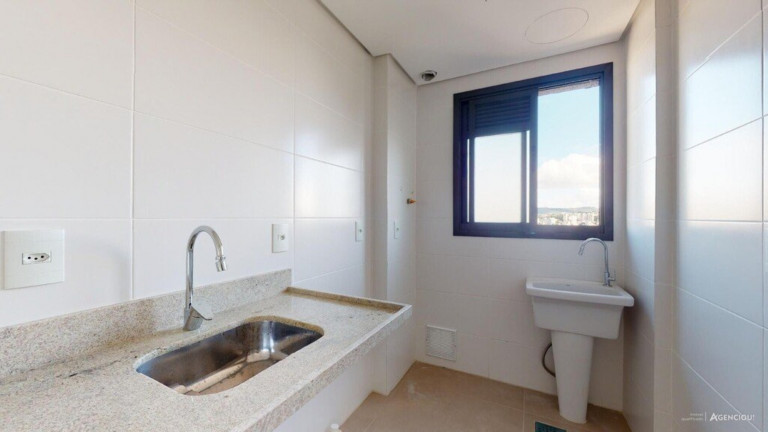 Imagem Imóvel com 2 Quartos à Venda, 125 m² em Bela Vista - Porto Alegre Imagem Imóvel com 2 Quartos à Venda, 125 m² em Bela Vista - Porto Alegre