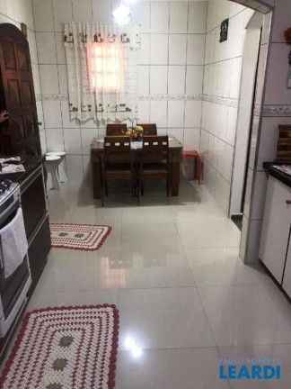 Imagem Sobrado com 4 Quartos à Venda, 178 m² em Vila Floresta - Santo André Imagem Sobrado com 4 Quartos à Venda, 178 m² em Vila Floresta - Santo André