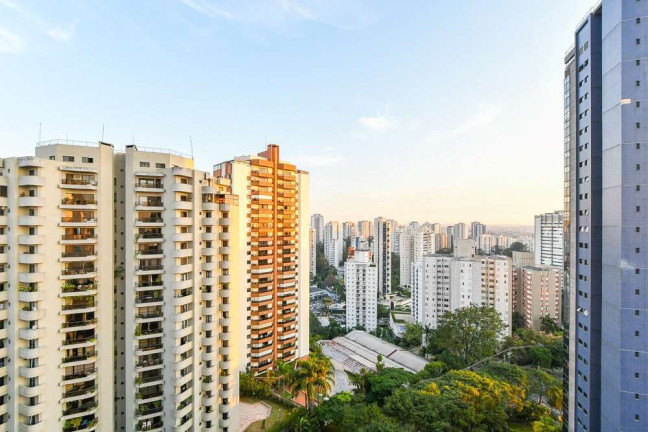 Imagem Apartamento com 4 Quartos à Venda, 401 m² em Vila Suzana - São Paulo