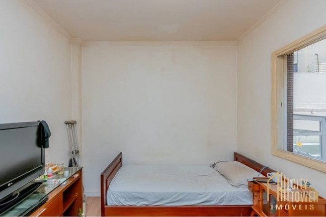 Imagem Apartamento com 2 Quartos à Venda, 74 m² em Moema - São Paulo