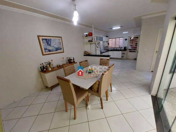 Imagem Casa com 3 Quartos à Venda, 191 m² em Parque Novo Mundo - Americana Imagem Casa com 3 Quartos à Venda, 191 m² em Parque Novo Mundo - Americana