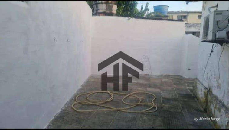 Imagem Casa com 3 Quartos à Venda, 427 m² em Hipódromo - Recife