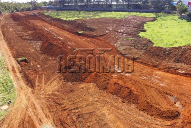 Imagem Terreno à Venda, 140 m² em Centro Industrial Rafael Diniz - Bragança Paulista Imagem Terreno à Venda, 140 m² em Centro Industrial Rafael Diniz - Bragança Paulista