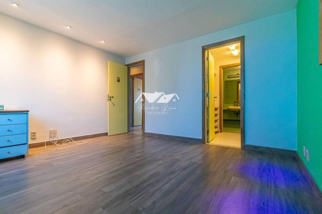 Imagem Cobertura com 4 Quartos à Venda, 425 m² em Copacabana - Rio De Janeiro Imagem Cobertura com 4 Quartos à Venda, 425 m² em Copacabana - Rio De Janeiro