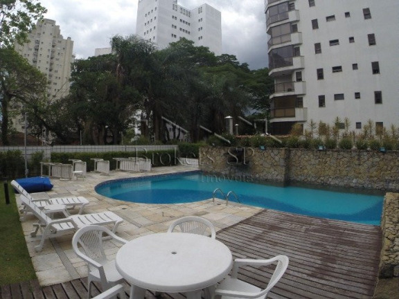Imagem Apartamento com 4 Quartos à Venda ou Locação, em Moema - São Paulo Imagem Apartamento com 4 Quartos à Venda ou Locação, em Moema - São Paulo