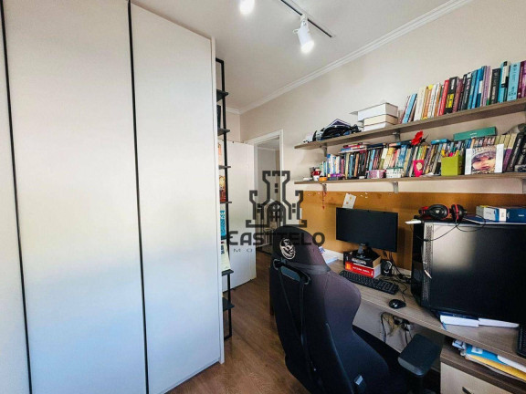 Imagem Sobrado com 4 Quartos à Venda, 180 m² em Aurora - Londrina