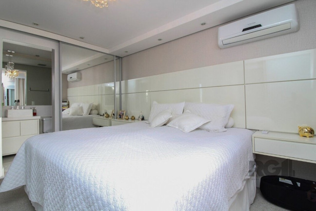 Imagem Apartamento com 3 Quartos à Venda, 80 m² em Santa Tereza - Porto Alegre