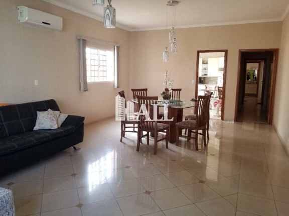 Casa com 2 Quartos à Venda, 212 m² em Parque São Miguel - São José Do Rio Preto