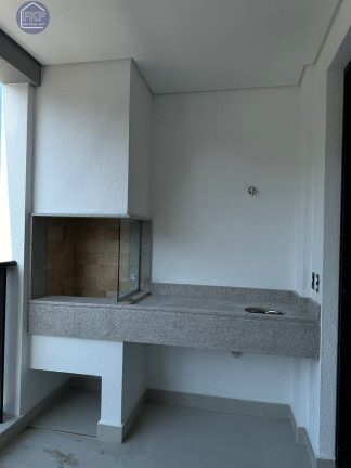 Imagem Apartamento com 3 Quartos à Venda, 117 m² em Centro - Florianópolis Imagem Apartamento com 3 Quartos à Venda, 117 m² em Centro - Florianópolis