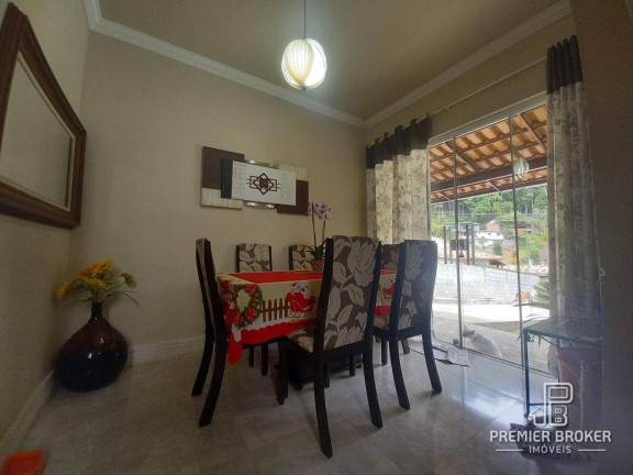 Imagem Casa com 3 Quartos à Venda, 130 m² em Albuquerque - Teresópolis Imagem Casa com 3 Quartos à Venda, 130 m² em Albuquerque - Teresópolis
