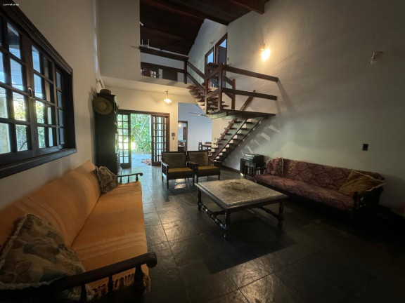 Imagem Sobrado com 5 Quartos à Venda, 674 m² em Toque-toque Pequeno - São Sebastião Imagem Sobrado com 5 Quartos à Venda, 674 m² em Toque-toque Pequeno - São Sebastião
