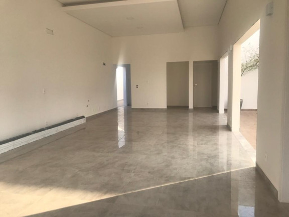 Imagem Casa com 3 Quartos à Venda, 381 m² em Residencial Lagos D'icaraí - Salto