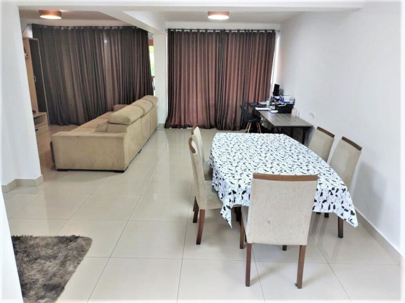 Imagem Casa com 3 Quartos à Venda, 224 m² em Vila Carrão - São Paulo Imagem Casa com 3 Quartos à Venda, 224 m² em Vila Carrão - São Paulo