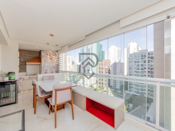 Imagem Apartamento com 2 Quartos à Venda, 74 m² em Aclimação - São Paulo