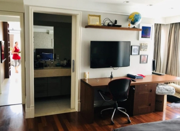 Imagem Imóvel com 3 Quartos à Venda, 272 m² em Moema - São Paulo Imagem Imóvel com 3 Quartos à Venda, 272 m² em Moema - São Paulo