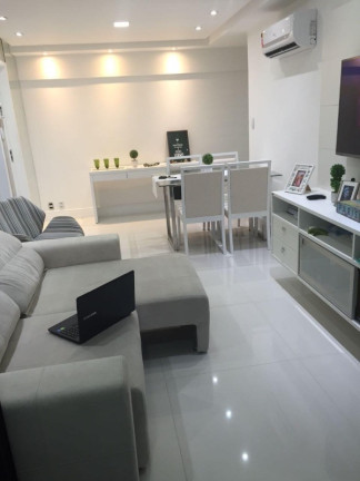 Imagem Imóvel com 1 Quarto à Venda, 52 m² em Barra - Salvador Imagem Imóvel com 1 Quarto à Venda, 52 m² em Barra - Salvador