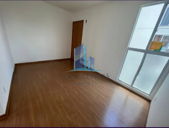 Imagem Imóvel com 2 Quartos à Venda, 45 m² em Três Barras - Contagem