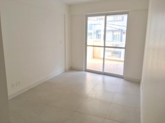 Imagem Imóvel com 2 Quartos à Venda, 116 m² em Lagoa - Rio De Janeiro Imagem Imóvel com 2 Quartos à Venda, 116 m² em Lagoa - Rio De Janeiro