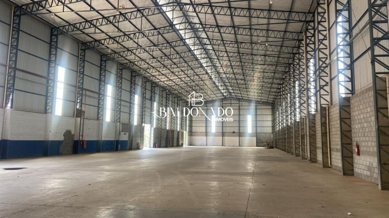 Imóvel Comercial para Alugar, 8.000 m² em Centro - Extrema