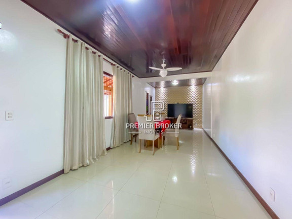 Imagem Casa com 3 Quartos à Venda, 114 m² em Pessegueiros - Teresópolis Imagem Casa com 3 Quartos à Venda, 114 m² em Pessegueiros - Teresópolis