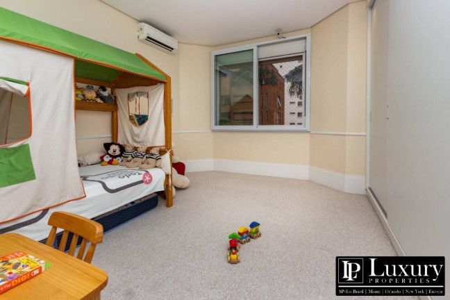 Imagem Apartamento com 4 Quartos à Venda, 394 m² em Itaim Bibi - São Paulo Imagem Apartamento com 4 Quartos à Venda, 394 m² em Itaim Bibi - São Paulo