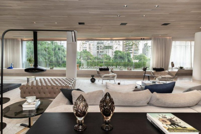 Imagem Apartamento com 3 Quartos à Venda, 606 m² em Itaim Bibi - São Paulo