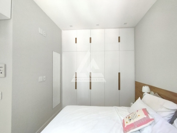 Imagem Apartamento com 2 Quartos à Venda, 51 m² em Tijuca - Rio De Janeiro Imagem Apartamento com 2 Quartos à Venda, 51 m² em Tijuca - Rio De Janeiro