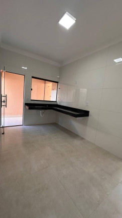 Imagem Casa com 3 Quartos à Venda, 97 m² em Residencial Primavera - Caldas Novas Imagem Casa com 3 Quartos à Venda, 97 m² em Residencial Primavera - Caldas Novas