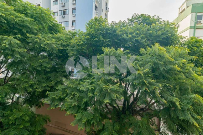 Imagem Apartamento com 2 Quartos à Venda, 72 m² em Menino Deus - Porto Alegre