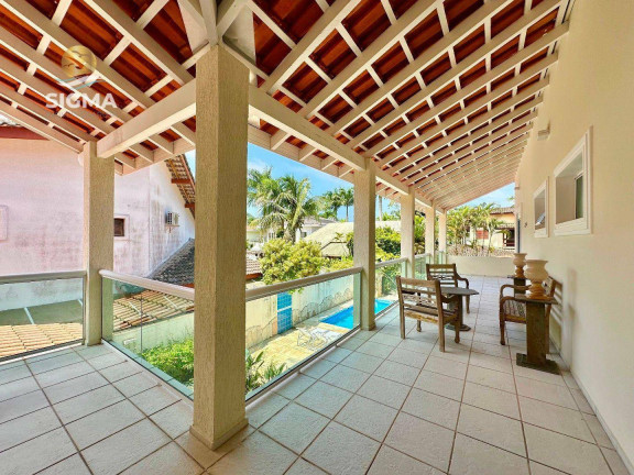 Imagem Casa com 4 Quartos à Venda, 320 m² em Pernambuco I - Guarujá Imagem Casa com 4 Quartos à Venda, 320 m² em Pernambuco I - Guarujá