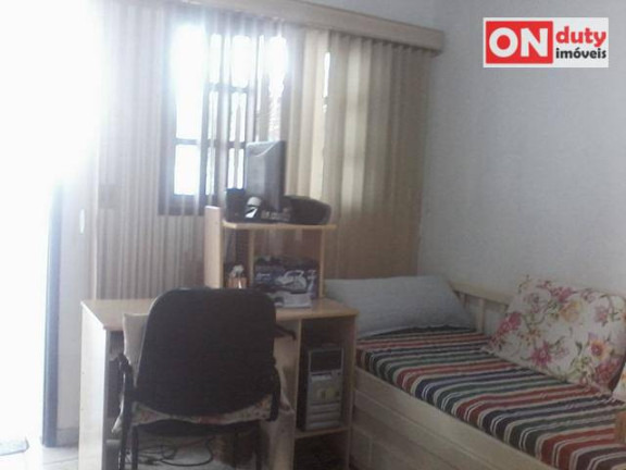 Imagem Sobrado com 8 Quartos à Venda, 394 m² em Encruzilhada - Santos Imagem Sobrado com 8 Quartos à Venda, 394 m² em Encruzilhada - Santos