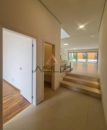 Imagem Casa com 4 Quartos à Venda, 520 m² em Alphaville Residencial Um - Barueri Imagem Casa com 4 Quartos à Venda, 520 m² em Alphaville Residencial Um - Barueri