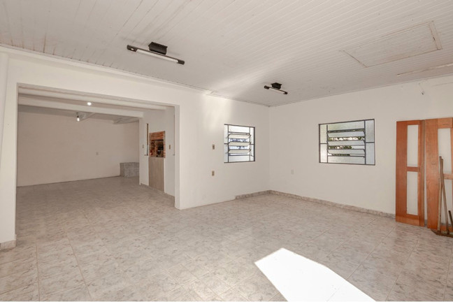 Imagem Casa com 3 Quartos à Venda, 195 m² em Jardim Itu - Porto Alegre Imagem Casa com 3 Quartos à Venda, 195 m² em Jardim Itu - Porto Alegre