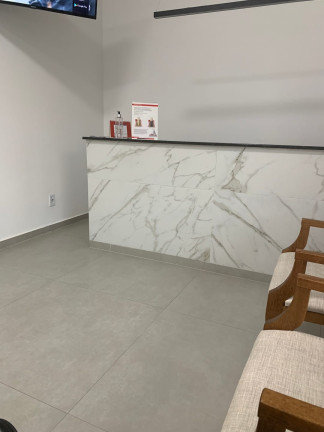 Sala Comercial para Alugar, 10 m² em Centro - Pindamonhangaba